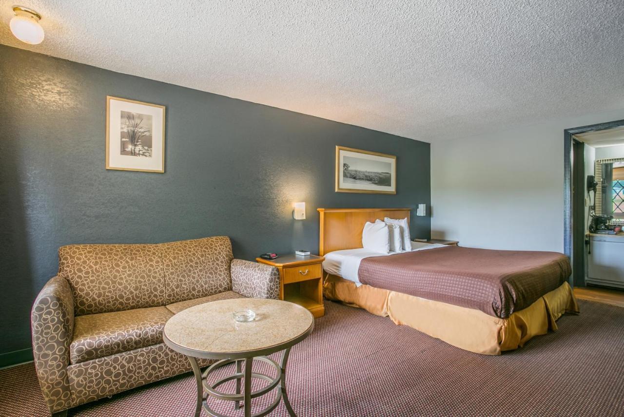 Scottish Inns Harrisburg-Hershey South New Cumberland Exterior photo