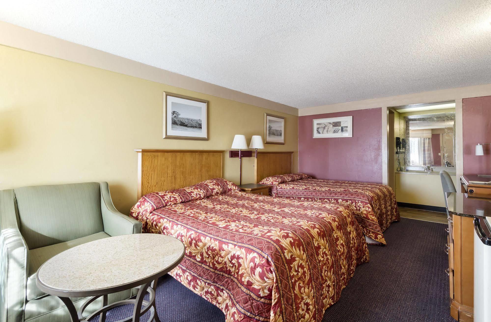 Scottish Inns Harrisburg-Hershey South New Cumberland Exterior photo